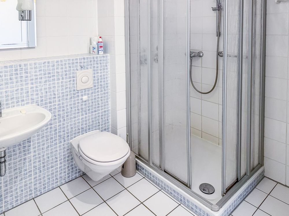 modernes Duschbad