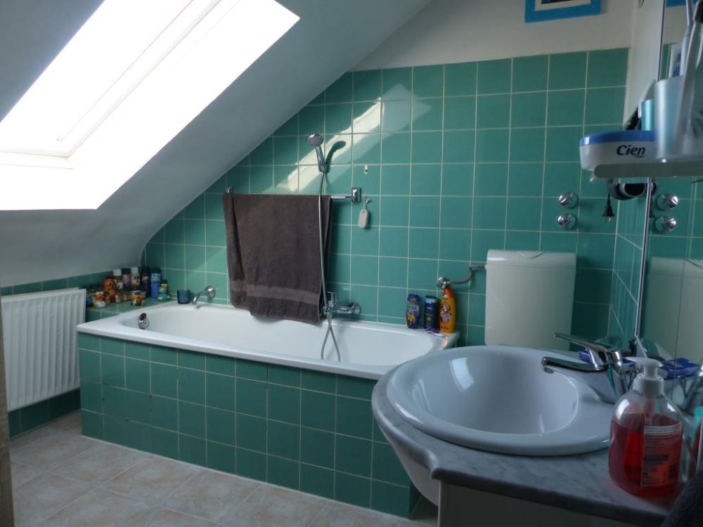 Schöne 2 Zimmer DG Wohnung in Henstedt-Ulzburg - Photo 5