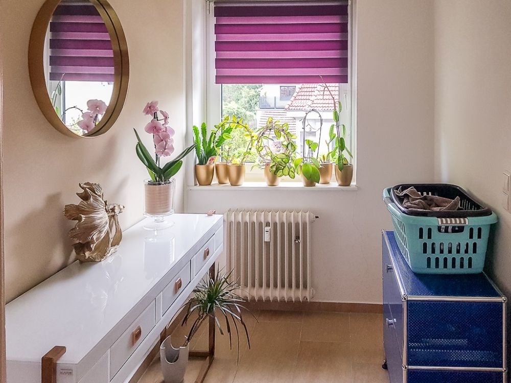 zwischen Raum zu Badezimmer